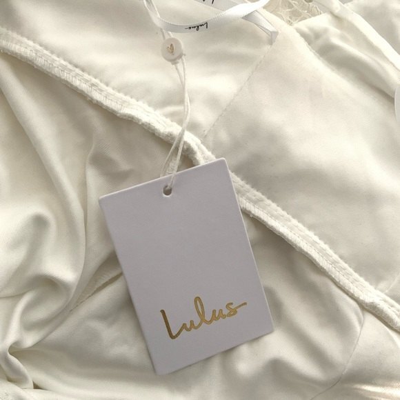 Lulu’s Luxe Maxi Dress White Lace Backless Spaghetti Strap S - Picture 4 of 13
